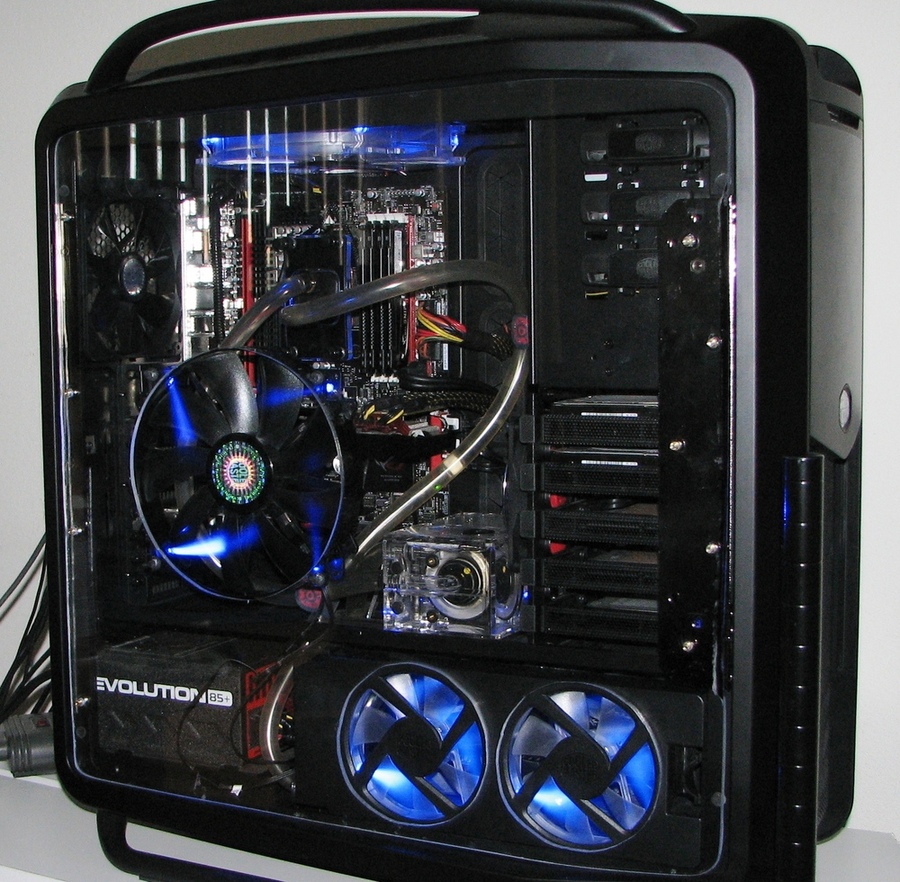 Pc build 2. Coolermaster Cosmos 2 СЖО. Cooler Master Cosmos 2 Water Cooler. Thermaltake Cosmos. Космос 2 корпус для ПК.